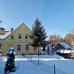Szkola Pod Zurawiem - Na Mazurach *