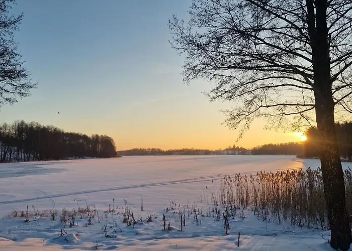 Apartament Szkoła Pod żurawiem - Dom Gościnny Na Mazurach *
